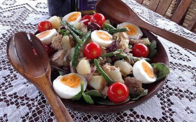Low-FODMAP nicoise salad